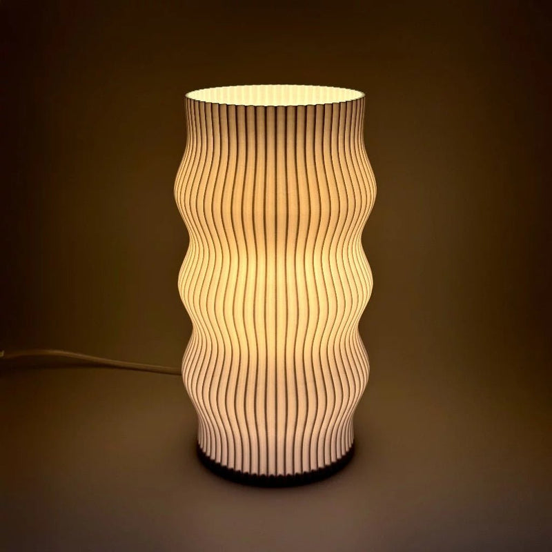 Luminária Opus de Mesa Bivolt – Design Moderno e Elegante